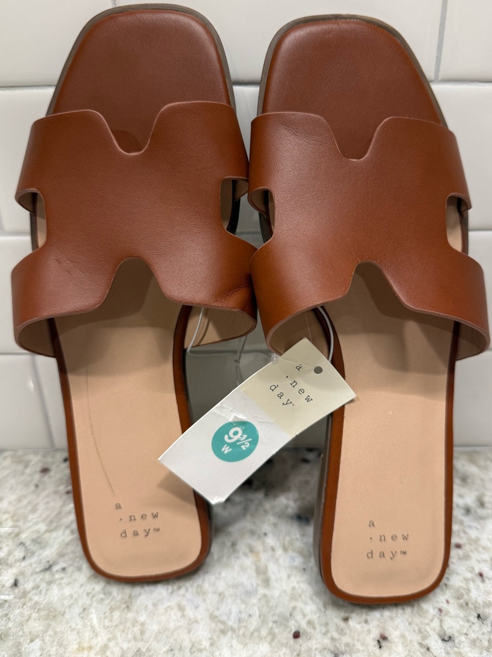 a new day Cognac/Nina Brown Slide Sandals with Cutout Strap - Size 9 1/2 W NWT